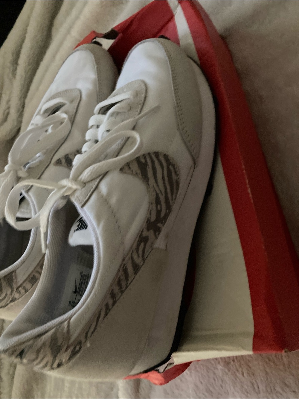 Nike White Sneakers with Light Gray Zebra Accents